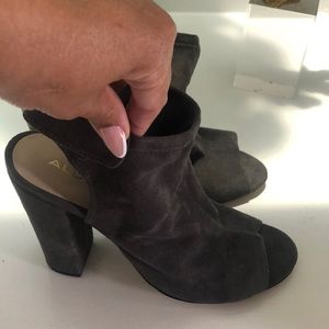 Aldo’s Never worn  Soft suede grey open toes, heels out Velcro strap